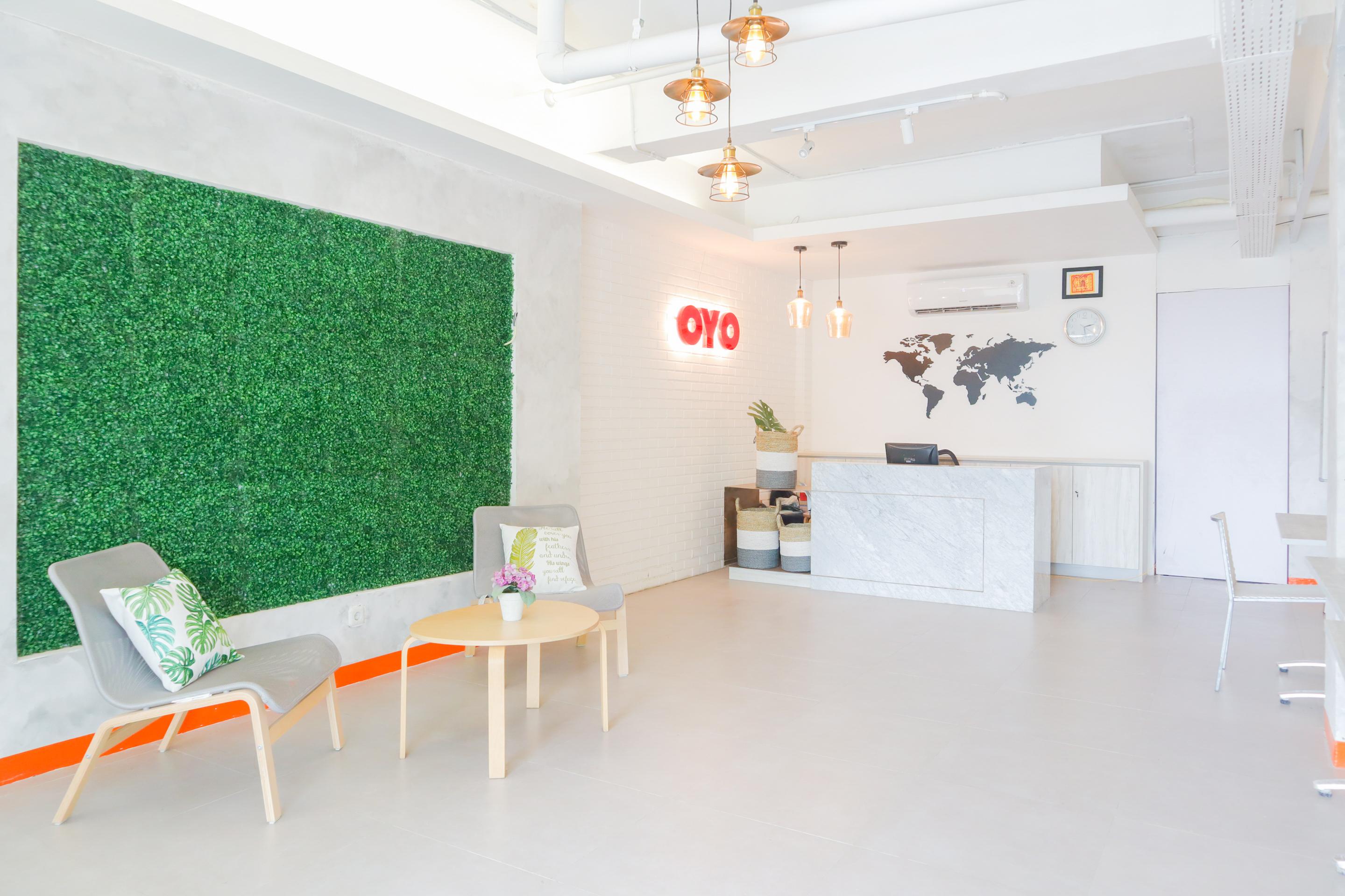 Capital O 281 Hotelo Jakarta Exterior foto