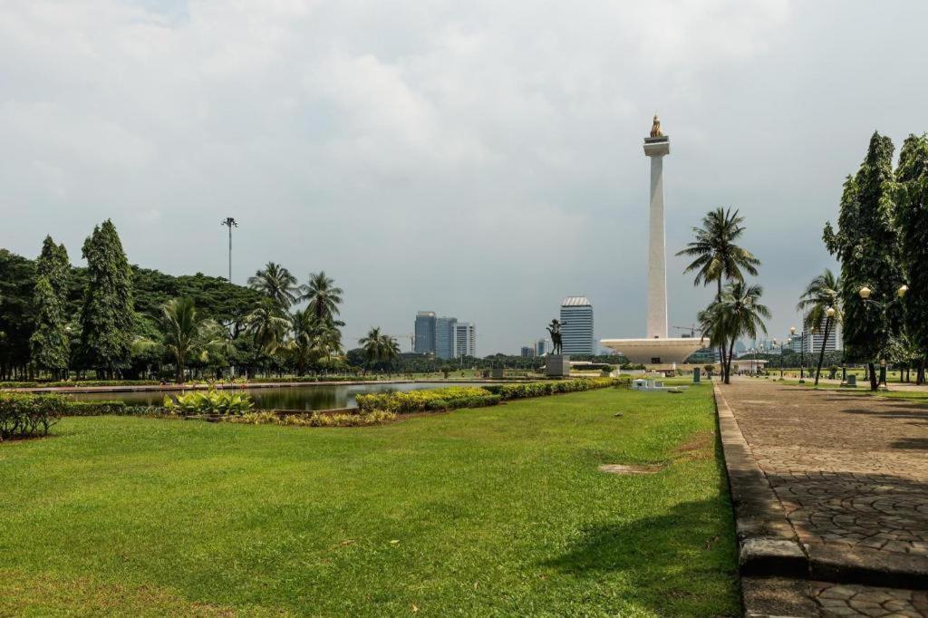 Capital O 281 Hotelo Jakarta Exterior foto